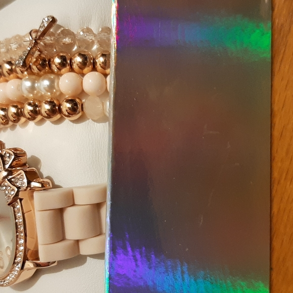 Rose, gold, Pink ROCAWEAR Watch and Bracelet Gift Set BNIB Rare - Picture 6 of 9